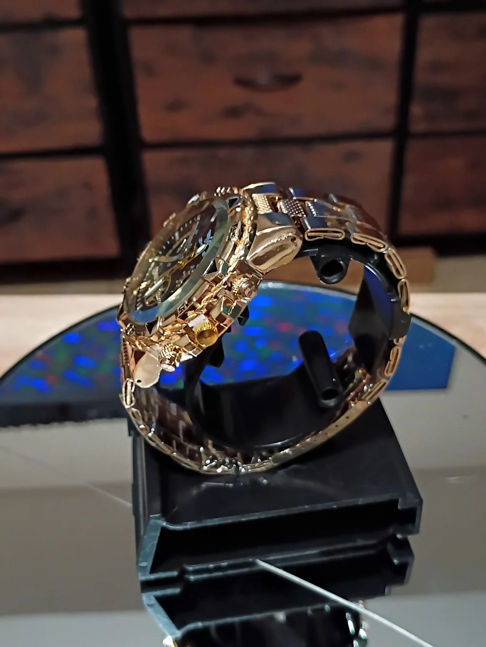 N/A gold tone